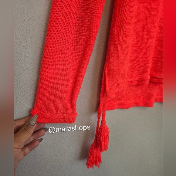 Lilly Pulitzer Jody V Neck Sweater - Picture 4 of 7